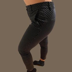 Super comfy 50s style polka-dot pants with elastic waist band.